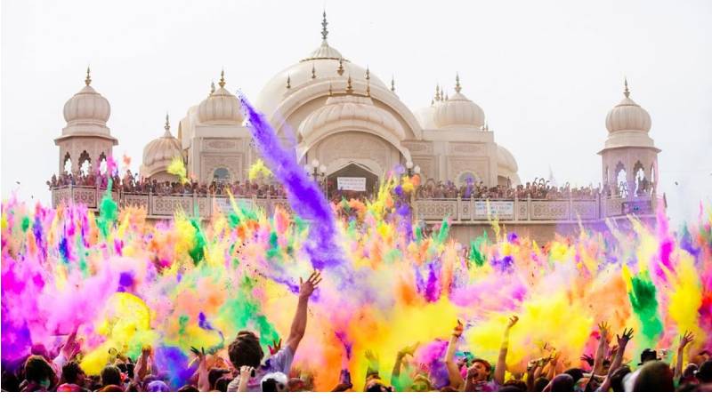 12 Days – India with Colors Festival – Holi